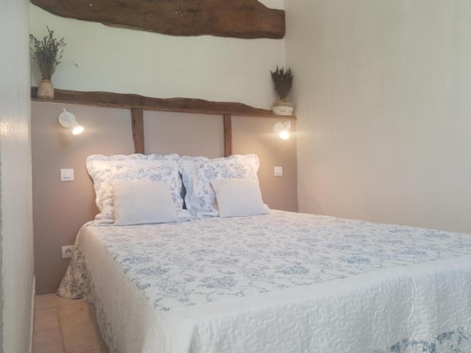 Ferienwohnung La Ferme De Manon Montferrat  Exterior foto