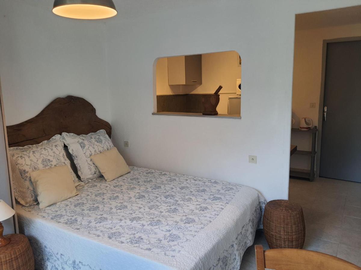 Ferienwohnung La Ferme De Manon Montferrat  Exterior foto